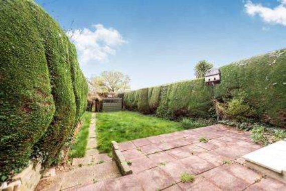 2 Bedroom Bungalow